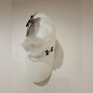 Under Armour Classic White Cap